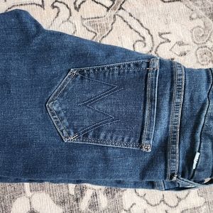 Mother Looker Ankle Fray Girl Crush size 27